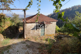 Moradia T0 - Viariz, Bai�o, Porto - Miniatura: 1/7