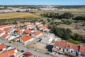 Moradia T3 - Santa Maria do Castelo, Alc�cer do Sal, Set�bal - Miniatura: 46/47