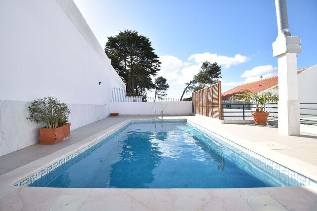 Moradia > T6 - Carcavelos, Cascais, Lisboa - Imagem grande