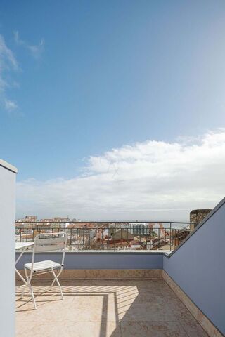 Pr�dio T0 - S�o Vicente, S�o Vicente, Ilha da Madeira - Imagem grande