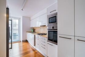 Apartamento T3 - Santo Ant�nio, Lisboa, Lisboa - Miniatura: 10/14