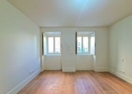 Apartamento T3 - Miseric�rdia, Lisboa, Lisboa - Miniatura: 26/30