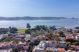 Moradia T5 - Miseric�rdia, Lisboa, Lisboa - Miniatura: 43/43