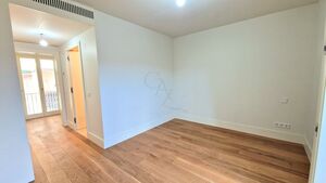 Apartamento T2 - Miseric�rdia, Lisboa, Lisboa - Miniatura: 29/32