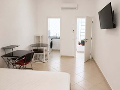 Loja T2 - Faro, Faro, Faro (Algarve) - Miniatura: 10/10