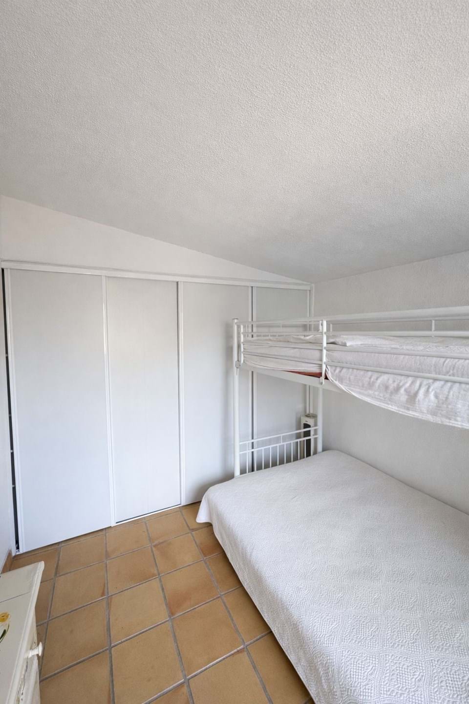 Moradia T3 - Almancil, Loul�, Faro (Algarve) - Miniatura: 26/30