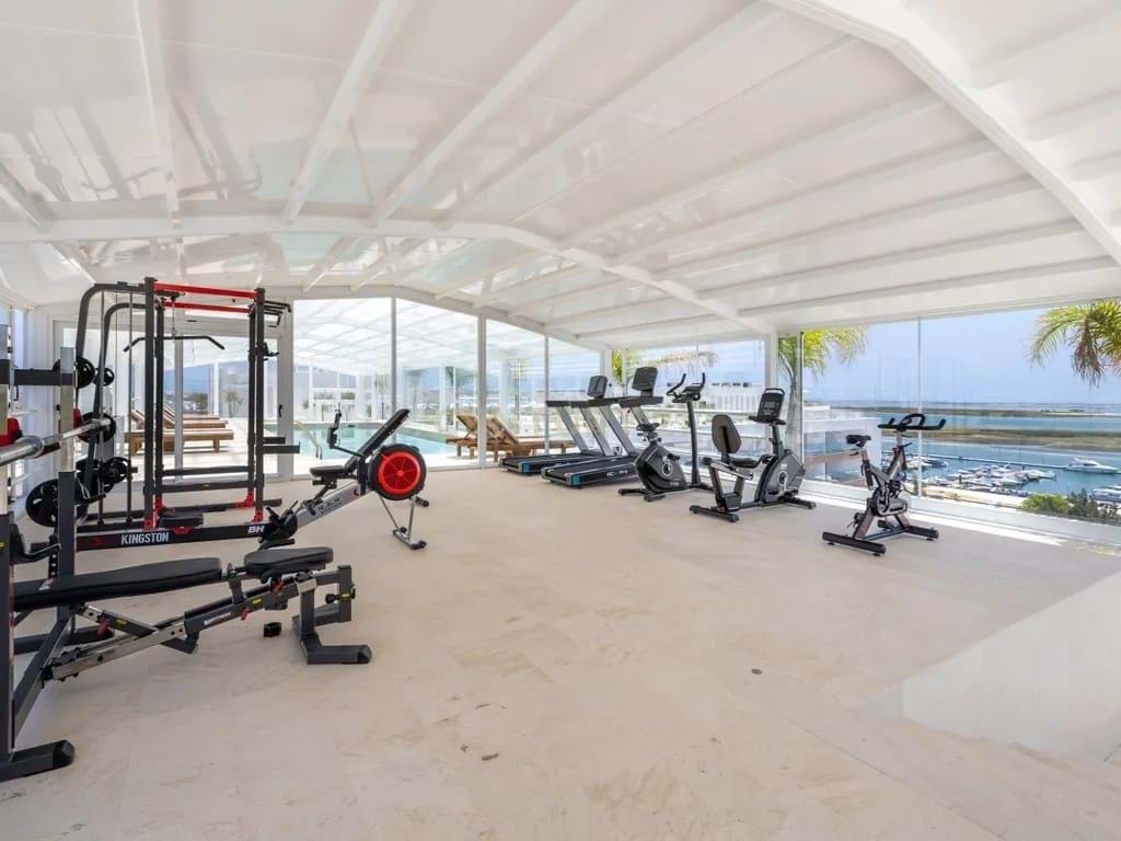 Apartamento T1 - Olh�o, Olh�o, Faro (Algarve) - Miniatura: 15/22