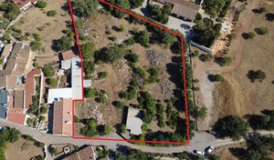 Terreno Urbano T0 - S�o Br�s de Alportel, S�o Br�s de Alportel, Faro (Algarve) - Miniatura: 1/4