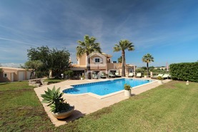Moradia T4 - Arma��o de Pera, Silves, Faro (Algarve)