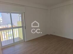 Apartamento T3 - S�o Br�s, Amadora, Lisboa - Miniatura: 3/43