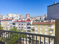 Apartamento T3 - S�o Br�s, Amadora, Lisboa - Miniatura: 8/43
