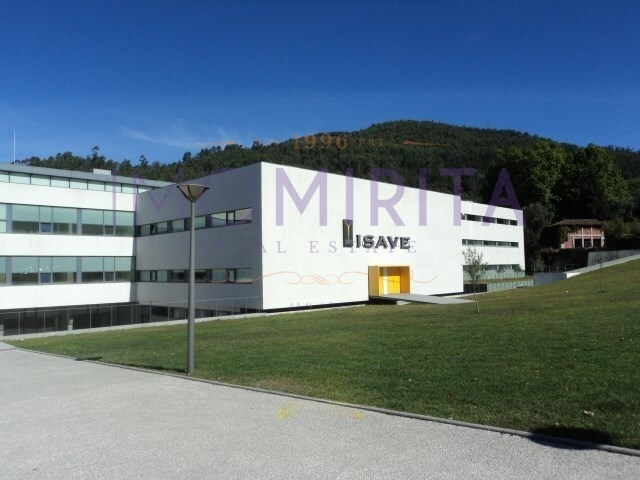 Prédio - Geraz do Minho, Póvoa de Lanhoso, Braga - Imagem grande