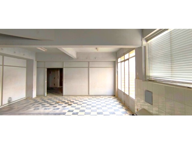 Comércio - Santa Iria da Azóia, Loures, Lisboa - Imagem grande