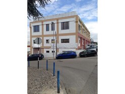 Prdio - Laranjeiro, Almada, Setbal