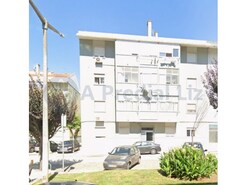 Apartamento T1 - P�voa de Santo Adri�o, Odivelas, Lisboa