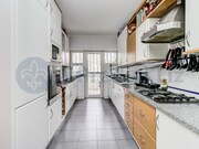 Apartamento T3 - Penha de Fran�a, Lisboa, Lisboa - Miniatura: 1/9