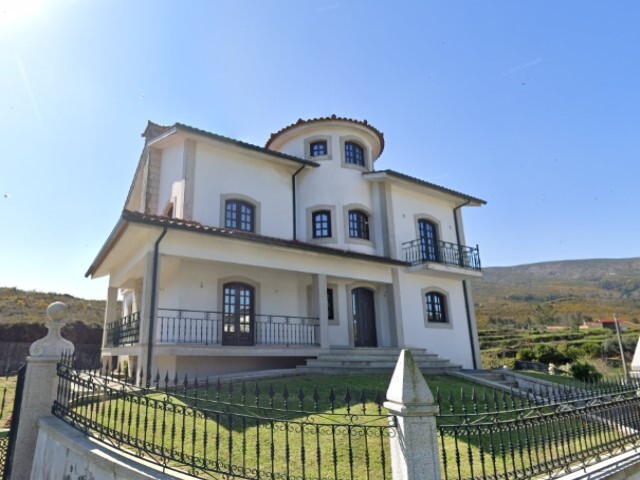 Moradia T5 - Cabra��o e Moreira do Lima, Ponte de Lima, Viana do Castelo - Imagem grande