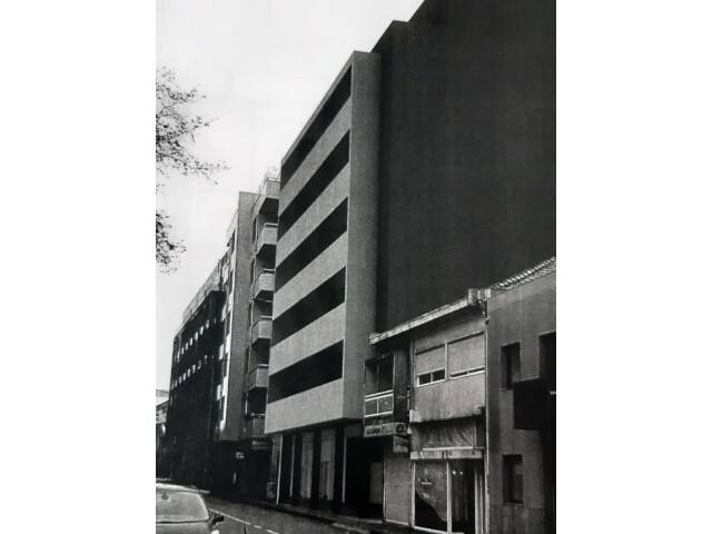 Loja - Mafamude, Vila Nova de Gaia, Porto - Imagem grande