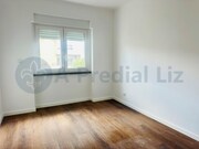 Apartamento T3 - Venteira, Amadora, Lisboa - Miniatura: 3/8