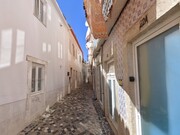 Pr�dio - Santa Maria Maior, Lisboa, Lisboa - Miniatura: 1/2