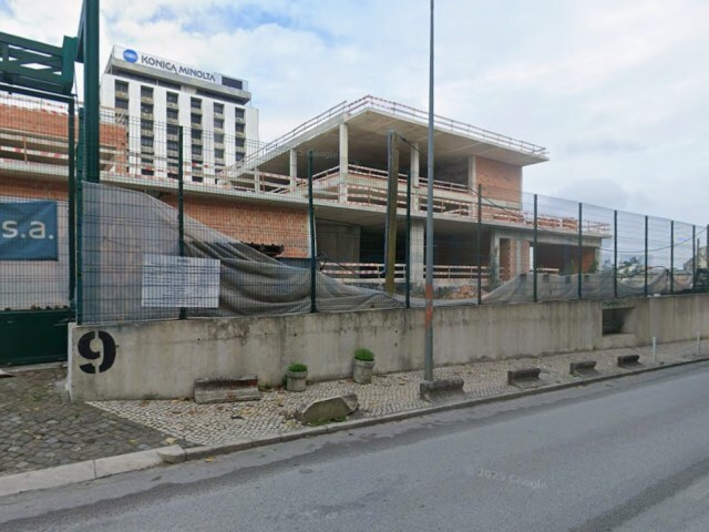 Armaz�m - Sacav�m, Loures, Lisboa - Imagem grande