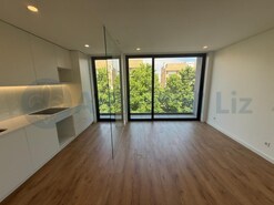 Apartamento T0 - Pedrou�os, Maia, Porto