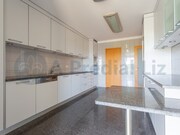 Apartamento T3 - Lordelo do Ouro, Porto, Porto - Miniatura: 8/9