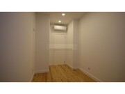 Apartamento T2 - Santa Maria Maior, Lisboa, Lisboa - Miniatura: 2/9