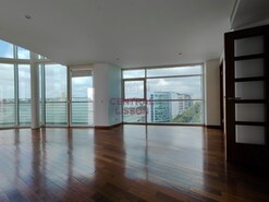 Apartamento T3 - Parque das Na��es, Lisboa, Lisboa