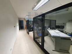 Loja - Moscavide, Loures, Lisboa