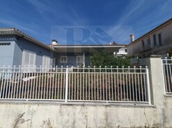 Moradia T3 - Charneca da Caparica, Almada, Set�bal