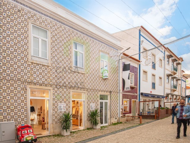 Prédio - Ericeira, Mafra, Lisboa - Imagem grande