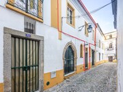 Moradia > T6 - �vora, �vora, �vora