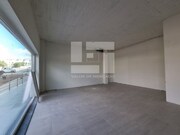 Comrcio - Santo Anto do Tojal, Loures, Lisboa - Miniatura: 2/9