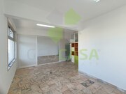 Loja - Algueiro, Sintra, Lisboa - Miniatura: 2/9
