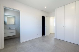 Moradia T3 - Mexilhoeira Grande, Portimo, Faro (Algarve) - Miniatura: 18/29