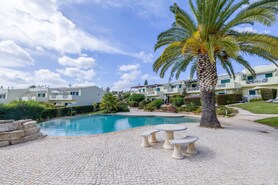 Moradia T2 - N�o Definido, N�o Definido, N�o Definido - Miniatura: 4/27