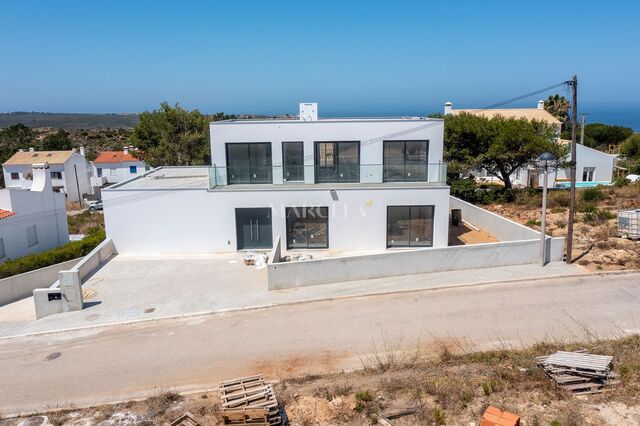 Moradia T4 - Aljezur, Aljezur, Faro (Algarve) - Imagem grande