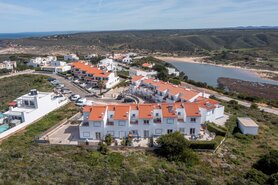 Moradia T3 - Aljezur, Aljezur, Faro (Algarve) - Miniatura: 35/40