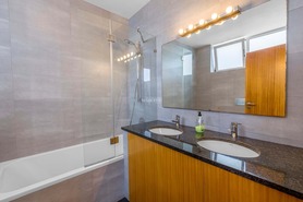 Moradia T3 - Aljezur, Aljezur, Faro (Algarve) - Miniatura: 23/29