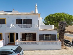 Moradia T4 - Odi�xere, Lagos, Faro (Algarve)