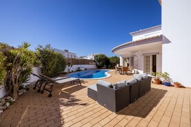 Moradia T3 - N�o Definido, N�o Definido, N�o Definido - Miniatura: 1/39