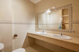 Apartamento T3 - S�o Gon�alo de Lagos, Lagos, Faro (Algarve) - Miniatura: 22/36