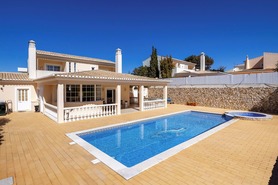 Moradia T4 - N�o Definido, N�o Definido, N�o Definido