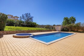 Moradia T4 - N�o Definido, N�o Definido, N�o Definido - Miniatura: 37/46