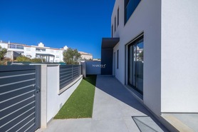 Moradia T4 - Mexilhoeira Grande, Portimo, Faro (Algarve) - Miniatura: 7/31