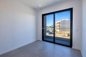 Moradia T4 - Mexilhoeira Grande, Portimo, Faro (Algarve) - Miniatura: 19/31