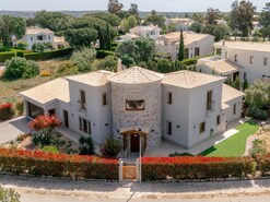 Moradia T4 - N�o Definido, N�o Definido, N�o Definido
