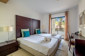 Apartamento T3 - S�o Gon�alo de Lagos, Lagos, Faro (Algarve) - Miniatura: 14/21