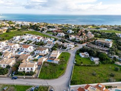 Moradia T3 - N�o Definido, N�o Definido, N�o Definido - Miniatura: 26/26